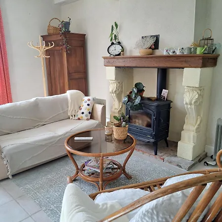 Holiday home De La Pivarderie